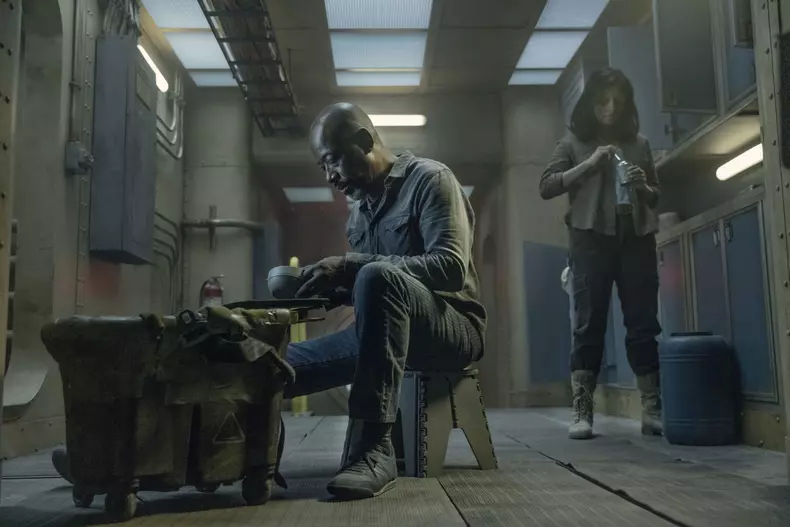 Au apărut noi imagini din sezonul 7 al serialului Fear the Walking Dead. Când a programat AMC premiera (3)