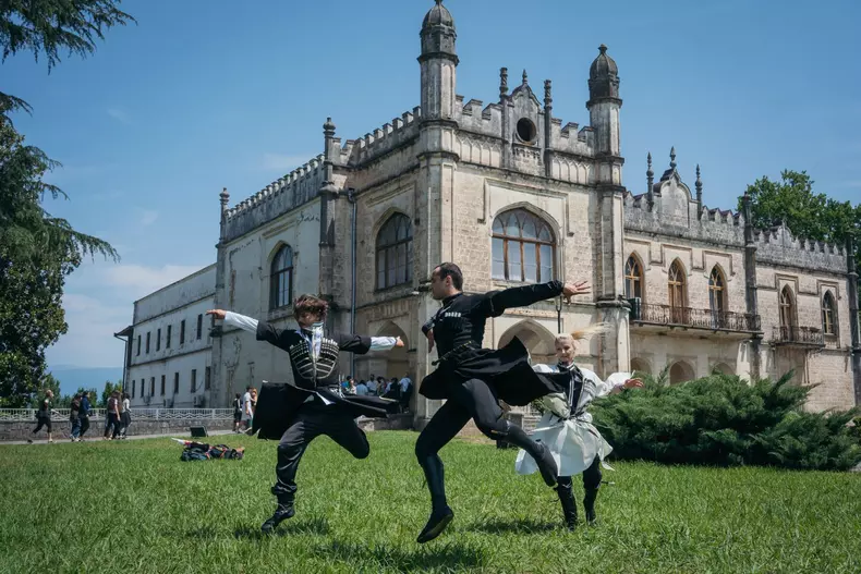 Stage-6-Asia-Express-S4-1