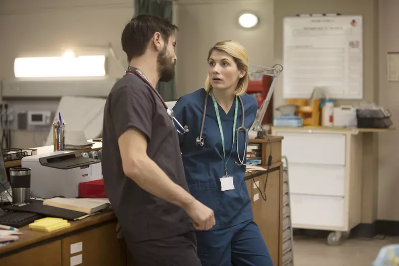 Ai încredere în mine - Jodie Whittaker și Emun Elliott