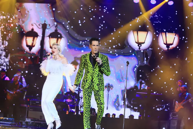 Stefan-Banica-Concert-extraordinar-de-Craciun-2021-la-Antena-1-11