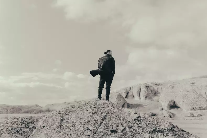 Smiley-Purtat-de-vant-4