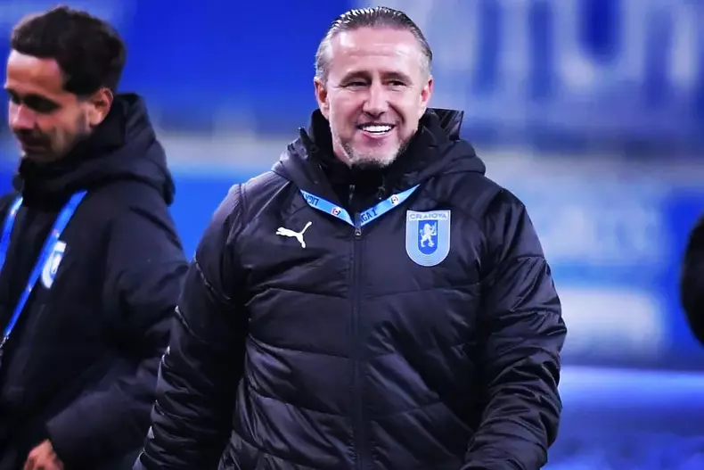 Laurențiu Reghecampf