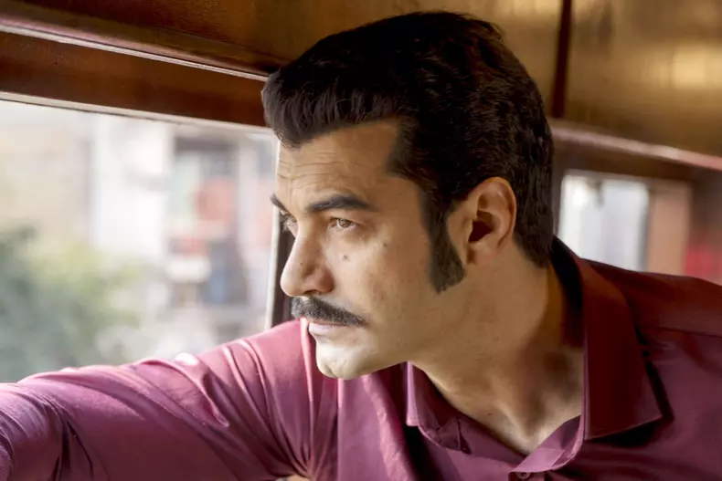 Murat-Unalmis_Demir-Yaman-Ma-numesc-Zuleyha-Kanal-D-1