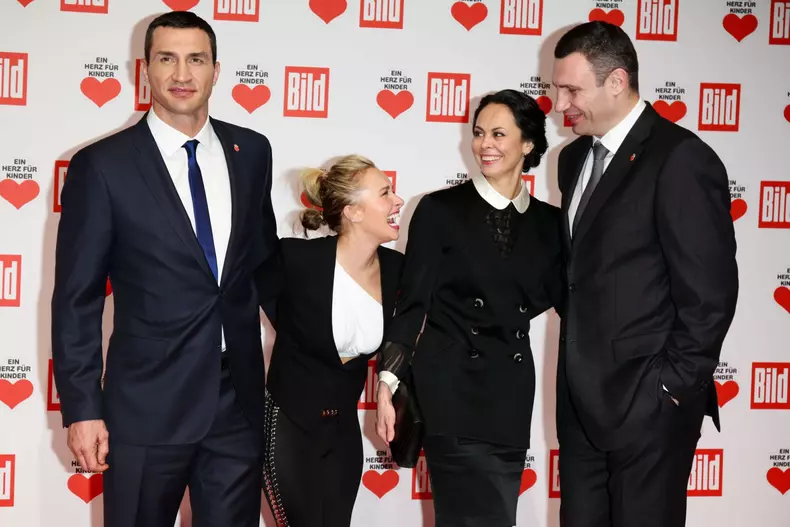 Ce legătură este între Hayden Panettiere și Ucraina. Celebra actriță este înrudită cu un om politic ucrainean