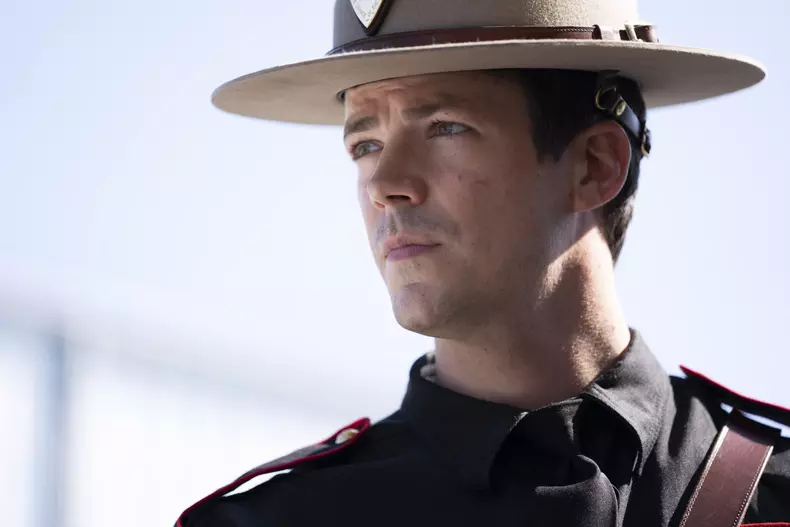 Tot-ce-trebuie-sa-stii-despre-filmul-Netflix-„Salvat-de-Ruby-Saved-by-Ruby-2