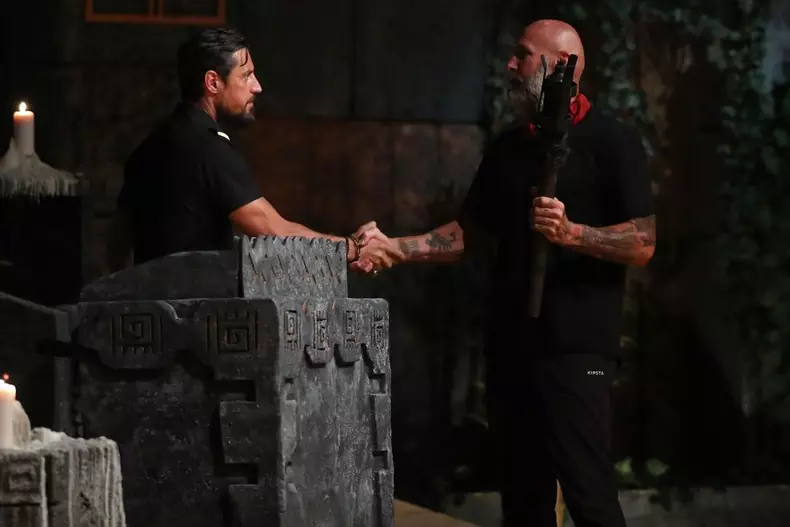 cătălin zmărăndescu survivor 2022 (3)