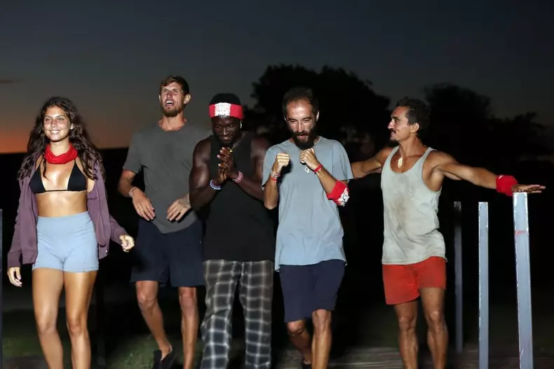 Cine a fost eliminat de la Survivor, 10 mai 2022 (1)