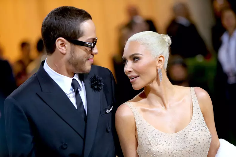 Sacrificiul făcut de Kim Kardashian pentru a intra în pielea lui Marilyn Monroe, la Met Gala