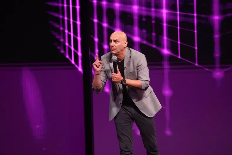 Stand-Up Revolution_Dan Tutu