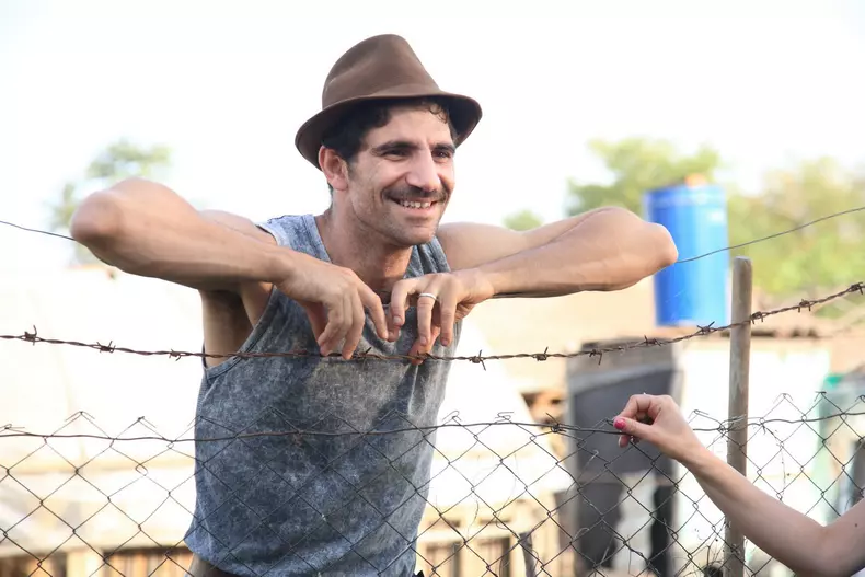 Las Fierbinti - Firicel