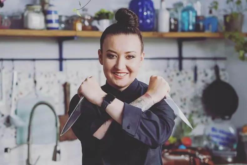 Roxana-Blenche-este-insarcinata-4