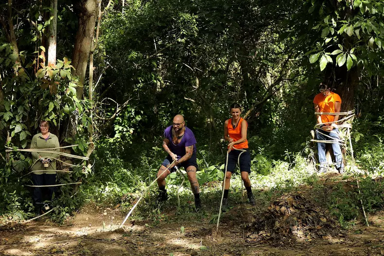 Sunt-celebru-scoate-ma-de-aici-ep.-1-1-1