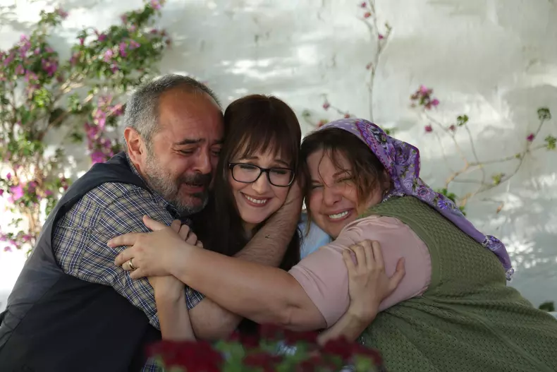 Iubirea-mea-a-ramas-la-Marea-Egee-KEK-1BLM-24