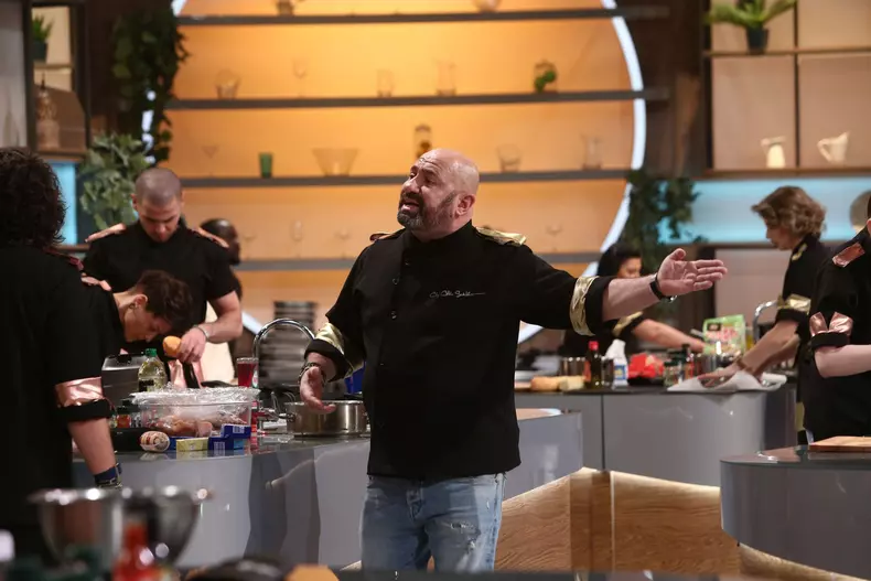 Battle-8-Scarlatescu