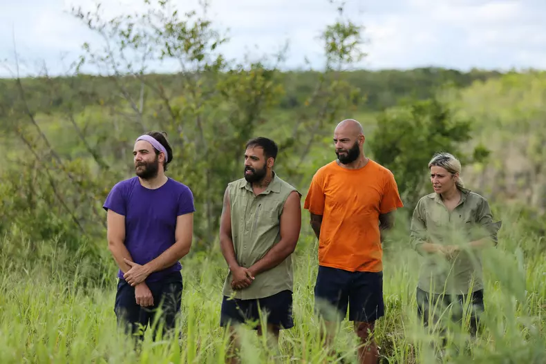 Radu-Vladut-Sali-Levent-Giani-Kirita-si-Anisia-Gafton-Sunt-celebru-scoate-ma-de-aici