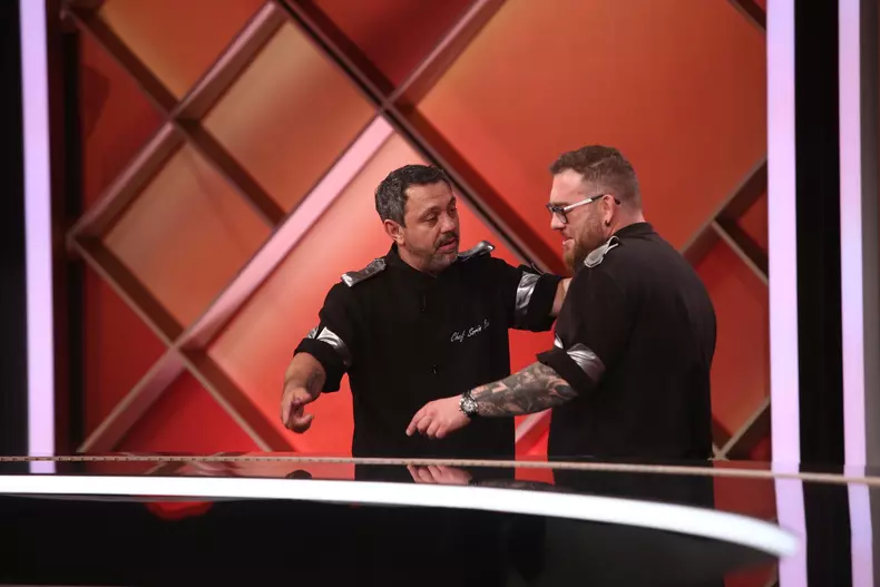 cine-e-concurentul-care-a-fost-eliminat-de-la-chefi-la-cutite-14-noiembrie-2022.-ce-inseamna-genul-ala-de-farfurie-1