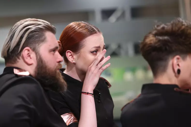 cine-este-concurentul-care-a-fost-eliminat-de-la-chefi-la-cutite-21-noiembrie-2022.-1