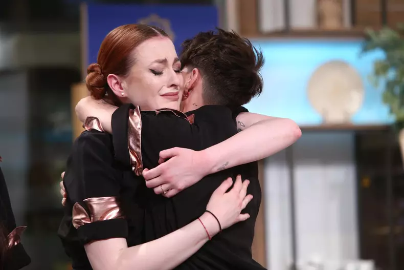 cine-este-concurentul-care-a-fost-eliminat-de-la-chefi-la-cutite-21-noiembrie-2022.-2