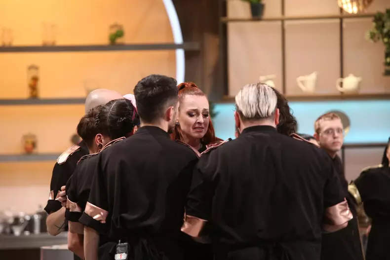 cine-este-concurentul-eliminat-de-la-chefi-la-cutite-7-noiembrie-2022-1