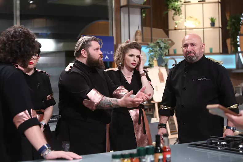 concurentul-care-a-gatit-cea-mai-slaba-farfurie-la-chefi-la-cutite-22-noiembrie-2022-3