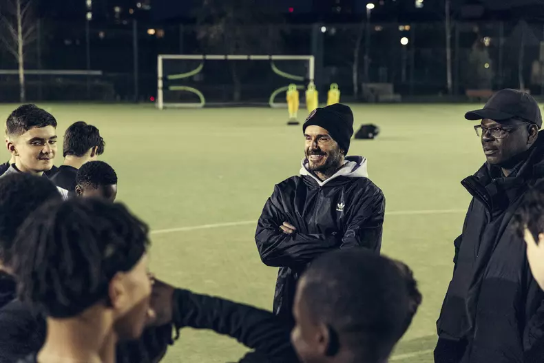 david-beckham-salveaza-echipa-3