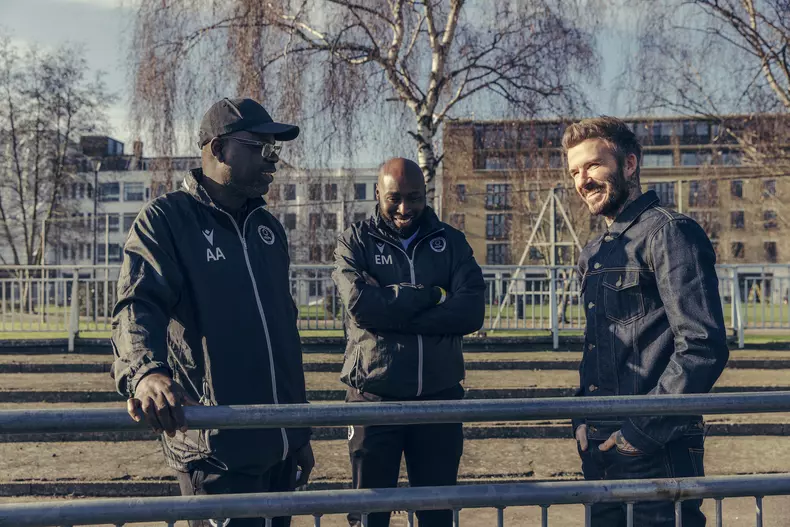 david-beckham-salveaza-echipa-9