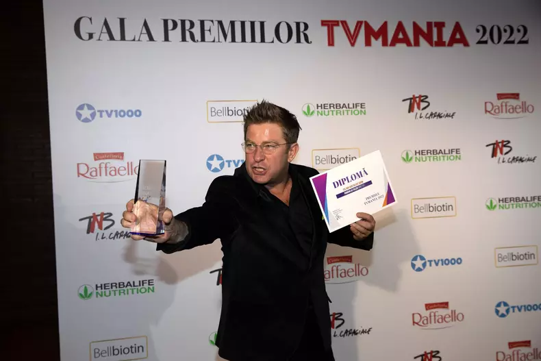 emisiunea-romanii-au-talent-a-castigat-premiul-tvmania-2022-pentru-cel-mai-bun-talent-show.-declaratiile-facute-de-pavel-bartos-2
