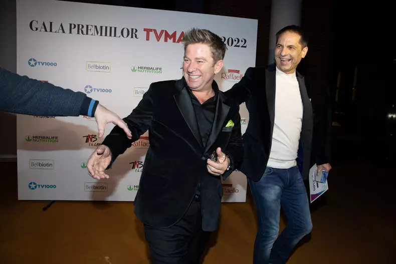 emisiunea-romanii-au-talent-a-castigat-premiul-tvmania-2022-pentru-cel-mai-bun-talent-show.-declaratiile-facute-de-pavel-bartos-3