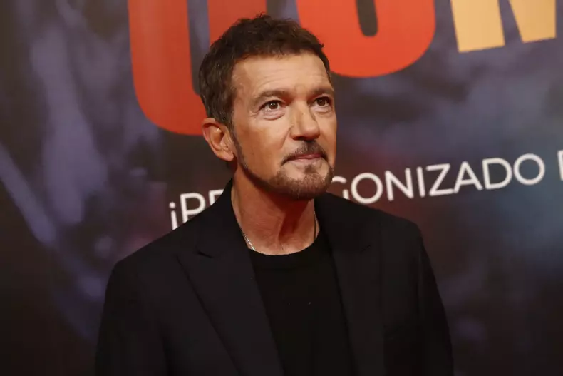Pe cine vrea Antonio Banderas să vadă în rolul lui Zorro