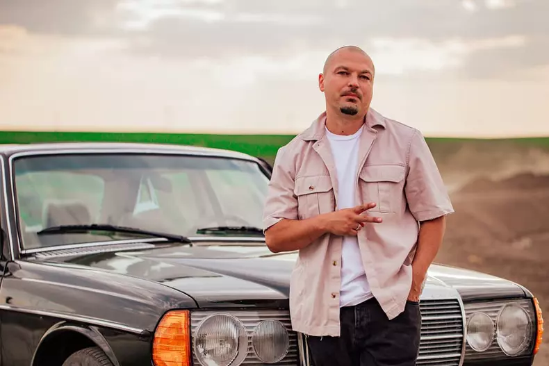 puya-despre-cei-trei-copii-ai-lui-si-ai-melindei-2