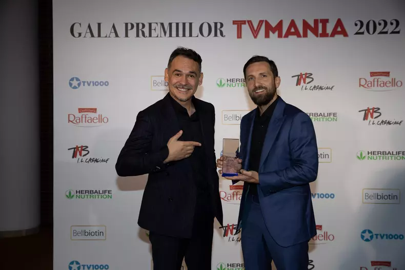 Cum arătau Răzvan și Dani acum 12 ani. Matinalii de la Antena 1 au câștigat premiul TVMania 2022 pentru „Cea mai bună emisiune de divertisment de zi”