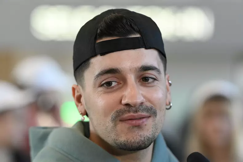 AEROPORT - EUROVISION - ANDREI IONUT URSU