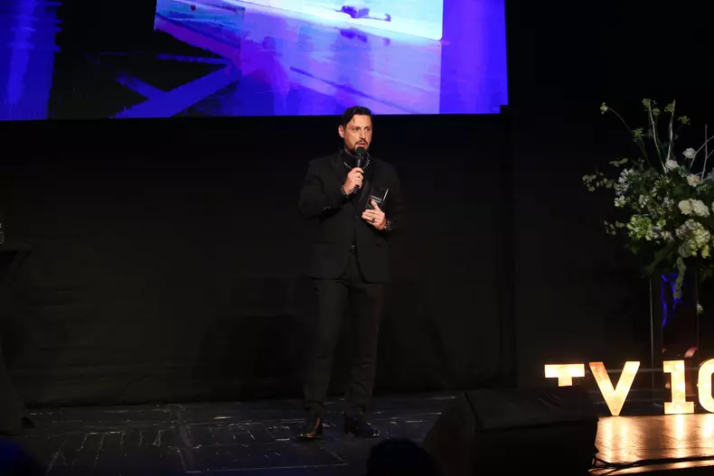 „Survivor-Romania-a-castigat-premiul-TVMania-pentru-„Cel-mai-bun-reality-show-cu-celebritati.-Ce-a-declarat-Daniel-Pavel-5