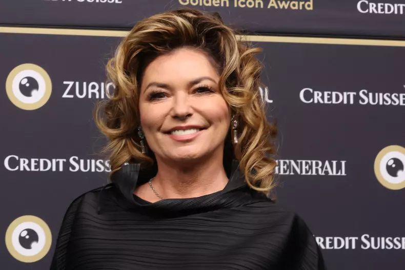 Gestul șocant făcut de Shania Twain. Ce a făcut ca să scape de agresiunea sexuală din partea tatălui vitreg