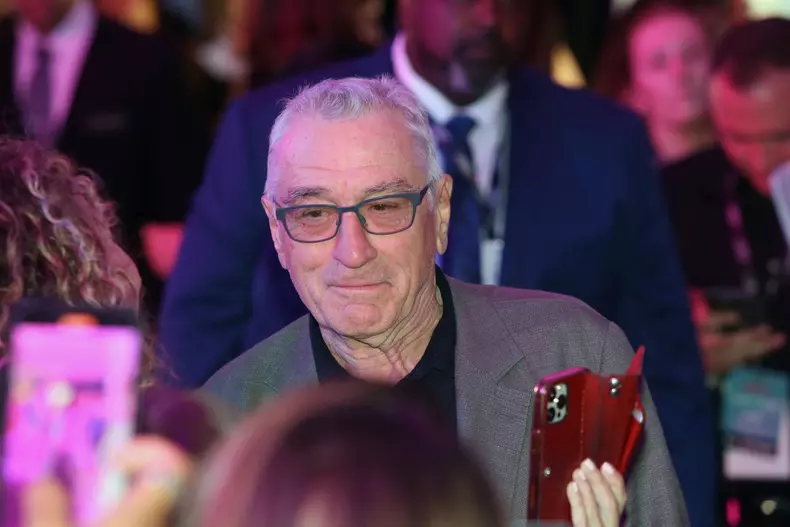 Robert de Niro, victima unui jaf incredibil, în propria locuință din New York