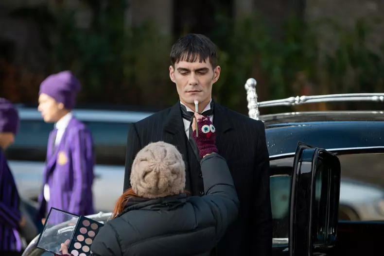 WEDNESDAY_105_Unit_00084R