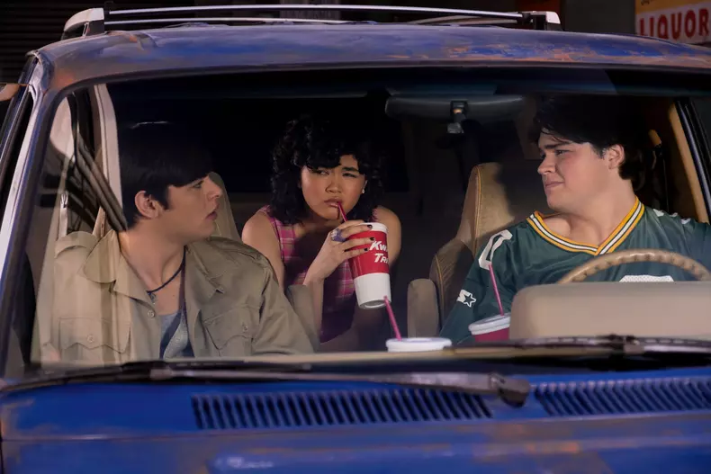 90show_101_unit_00776rc