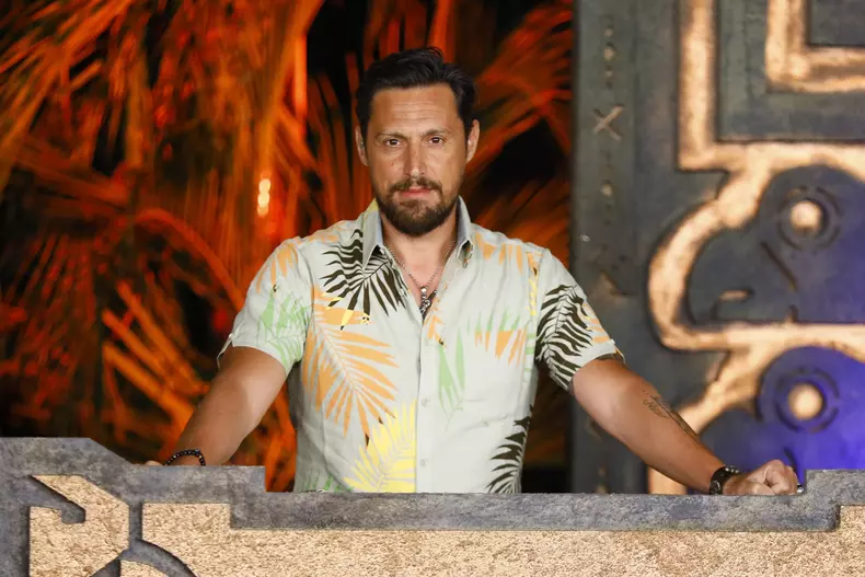 Daniel-Pavel-Joc-de-Mima-1