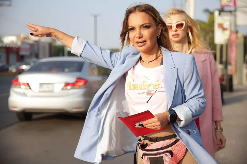 america-express_andreea-antonescu-si-andreea-balan-1