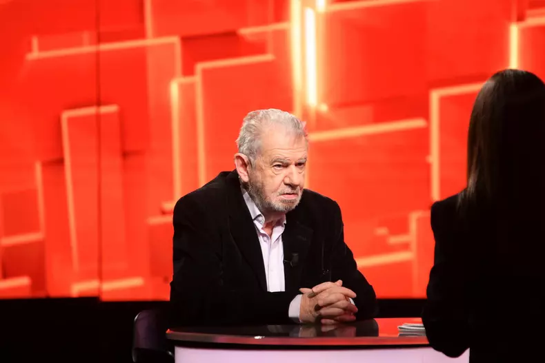 Florin-Zamfirescu-la-40-de-intrebari-cu-Denise-Rifai-2-1