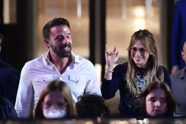 Jennifer Lopez și Ben Affleck și-au surprins fanii. Ce decizie au luat chiar de Ziua Îndrăgostiților
