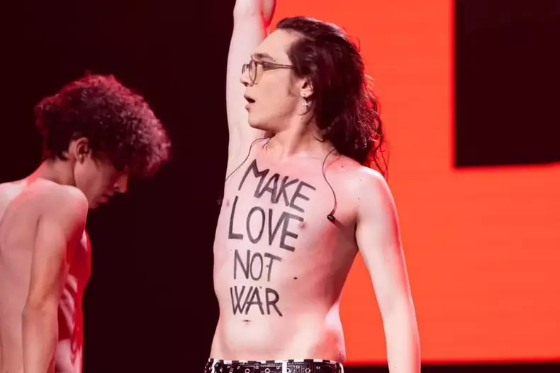 mihai-traistariu-dupa-ce-a-fost-ales-reprezentatul-romaniei-la-eurovision-2023-2-1