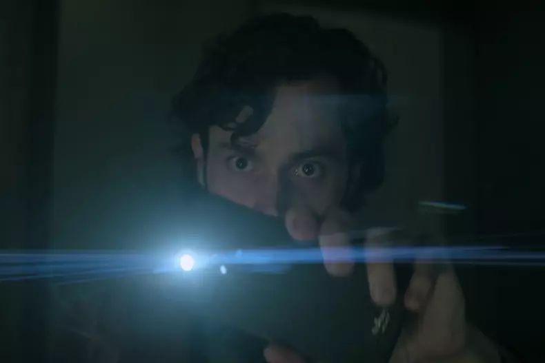 You serial cu Penn Badgley