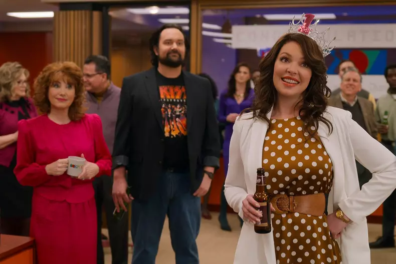 aleea-cu-licurici-sezonul-2-netflix-1