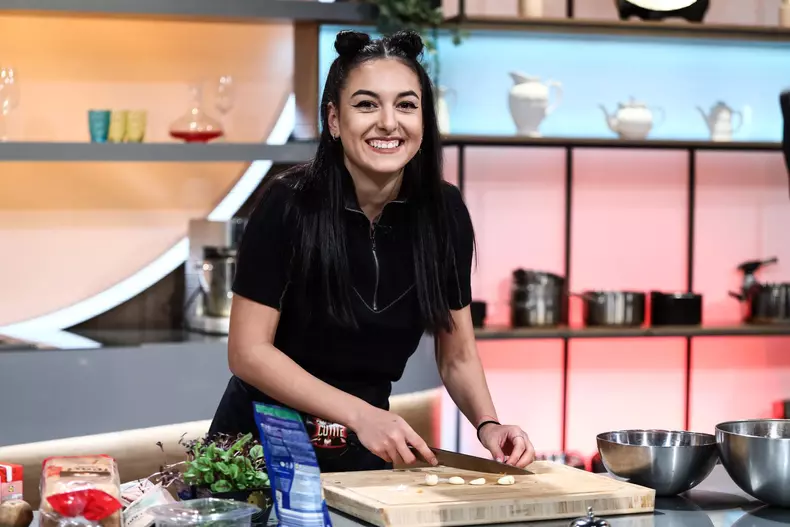 gina-pistol-in-lacrimi-la-chefi-la-cutite-27-martie-2023-4