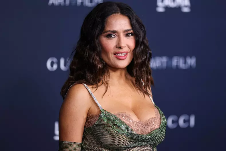 Salma Hayek, uimitoare la 56 de ani