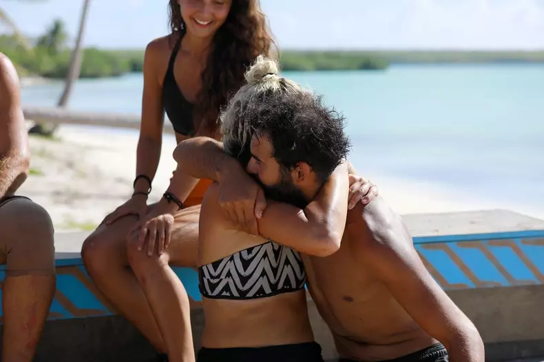 Survivor România 2023. Daniel Pavel, surpriză pentru tribul Taino. La cine a ajuns recompensa