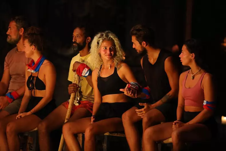 Alexandra Porkolab, eliminată de la Survivor România 2023. Cine sunt cei 4 concurenți care au ajuns în semifinală