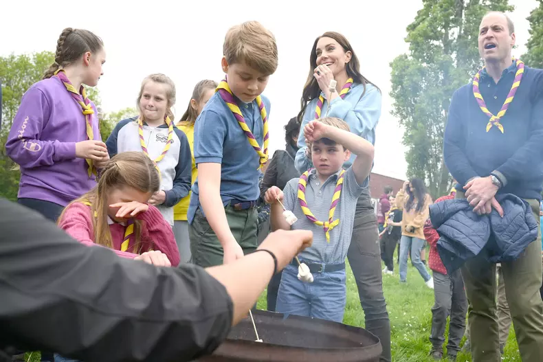 Ce poreclă amuzantă are prințul Louis. Kate Middleton a dezvăluit cum își alintă mezinul