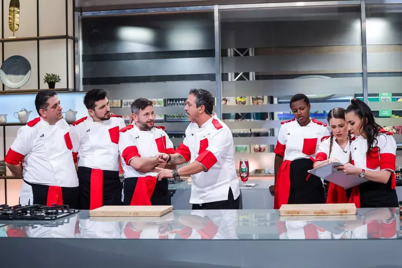 echipele-gatesc-in-aceasta-seara-cu-ingrediente-de-la-roata-extrema_2-1